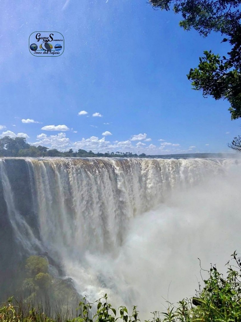 Victoria falls(mosi oa tunya)Zimbabwe side